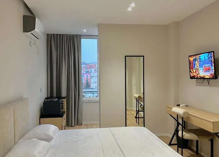 Blloku Area Studio Apartment