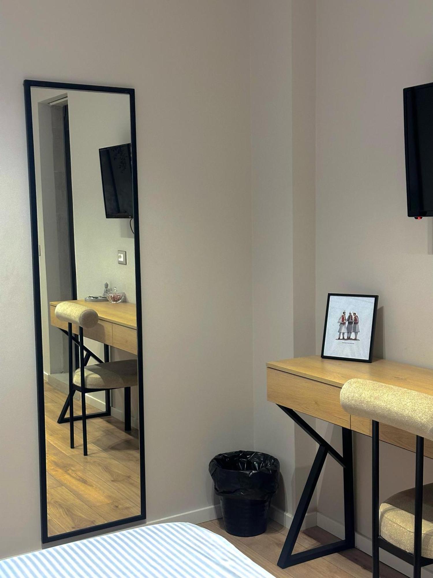Blloku Area Apartment Tirana